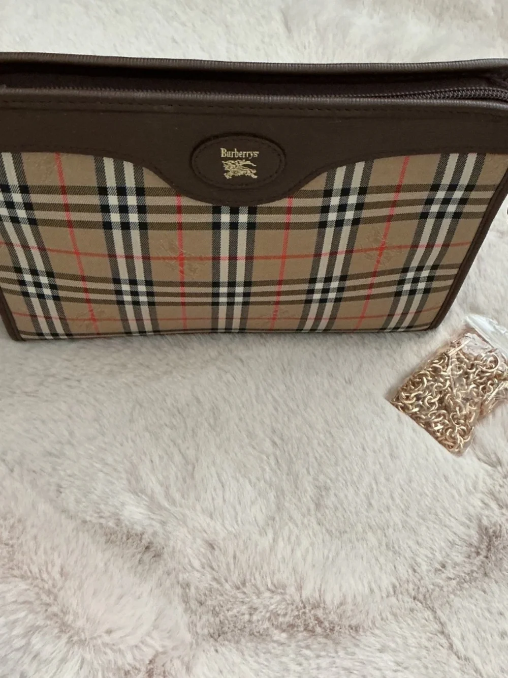 Burberrys Vintage Clutch with Crossbody Chain Authentic